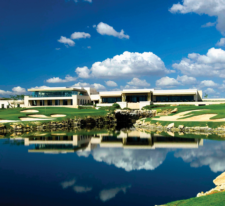 Casa club del Yucatán Country Club
